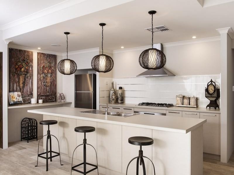 10 Virago Street, Aveley WA 6069