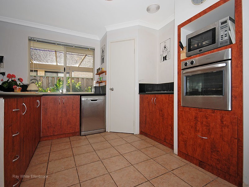 14 Flora Valley Grove, Ellenbrook WA 6069