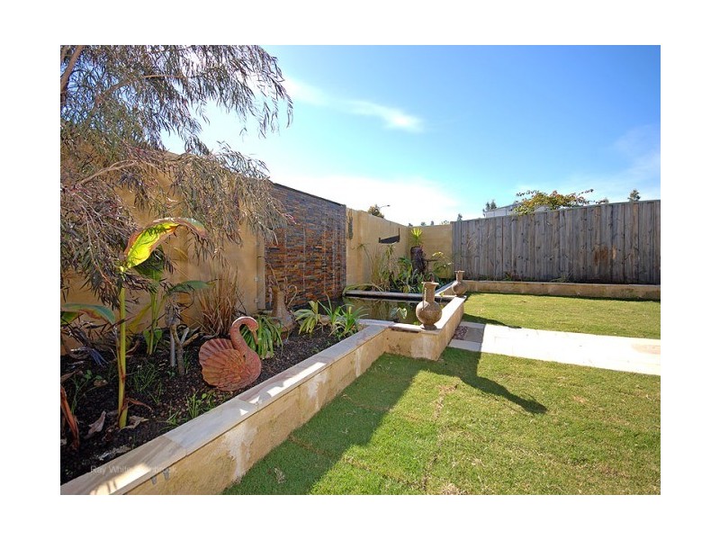 14 Flora Valley Grove, Ellenbrook WA 6069