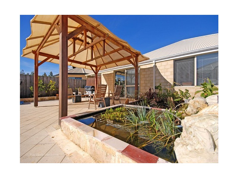 14 Flora Valley Grove, Ellenbrook WA 6069