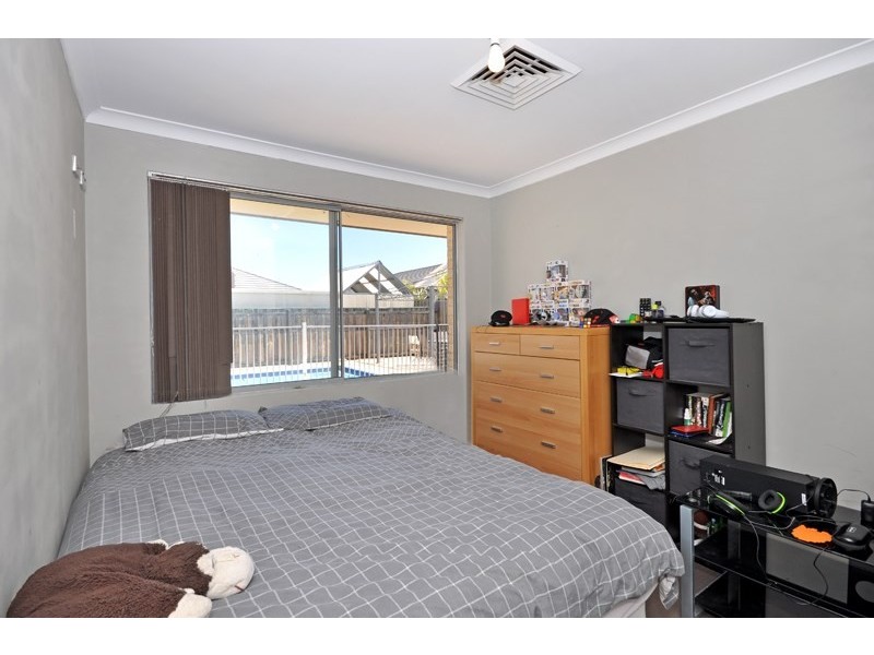 5 Paxton Court, Ellenbrook WA 6069