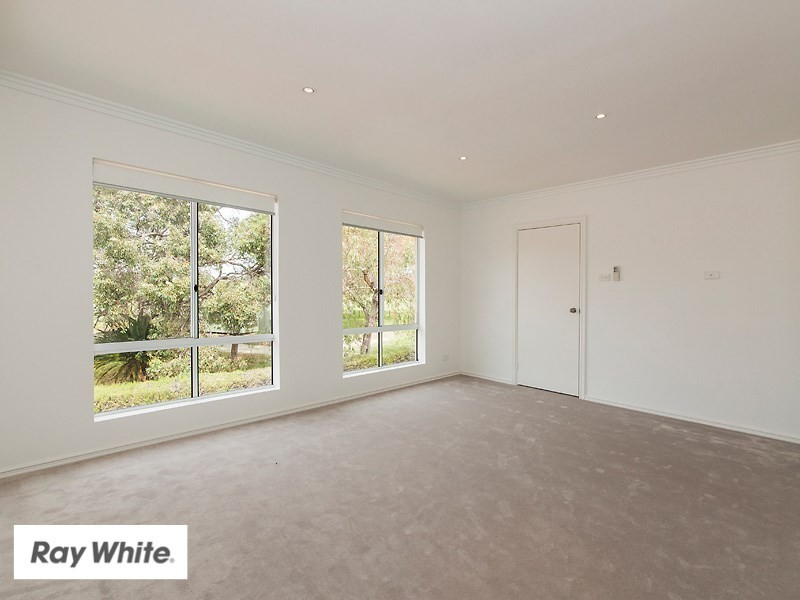 5 Auberge Lane, The Vines WA 6069