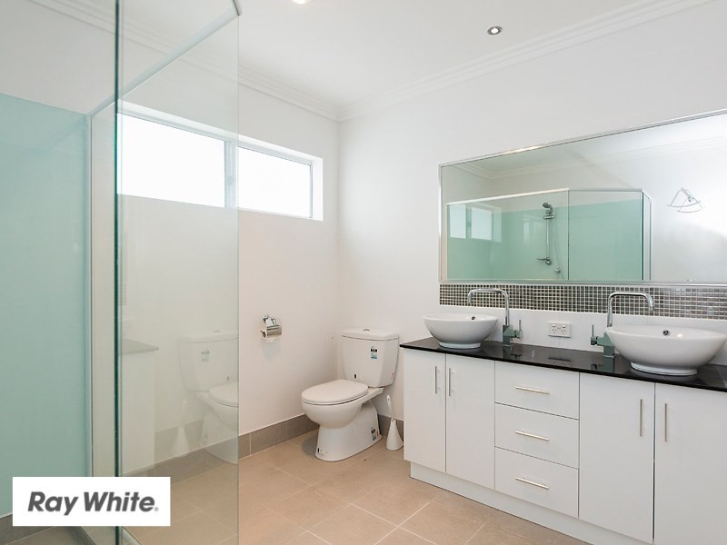 5 Auberge Lane, The Vines WA 6069