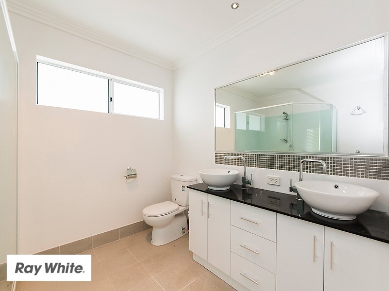 5 Auberge Lane, The Vines WA 6069