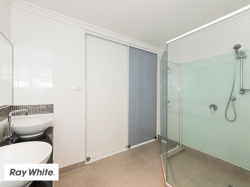 5 Auberge Lane, The Vines WA 6069