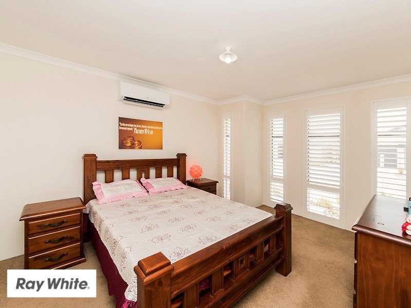 11 Cadogan Outlook, Ellenbrook WA 6069