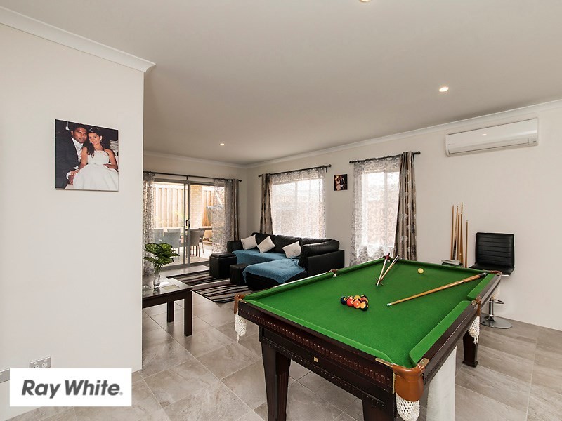 11 Cadogan Outlook, Ellenbrook WA 6069