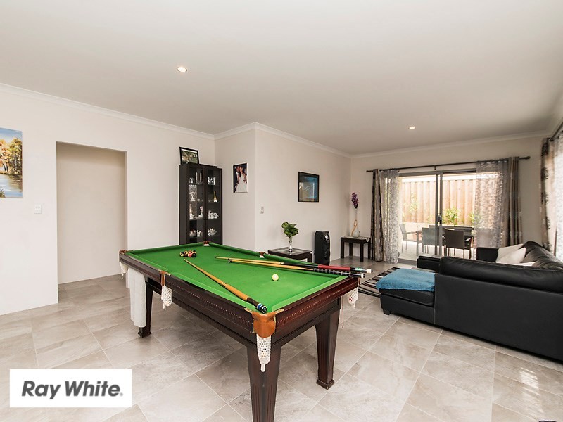 11 Cadogan Outlook, Ellenbrook WA 6069