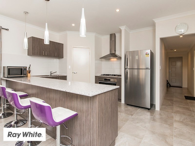 11 Cadogan Outlook, Ellenbrook WA 6069