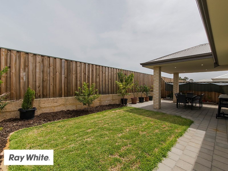 11 Cadogan Outlook, Ellenbrook WA 6069