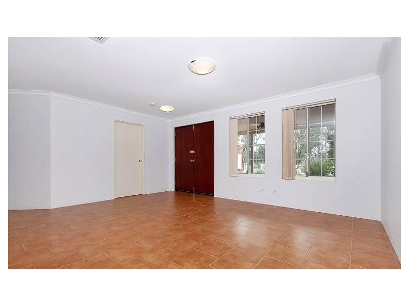 42 Halpin Circle, Ellenbrook WA 6069