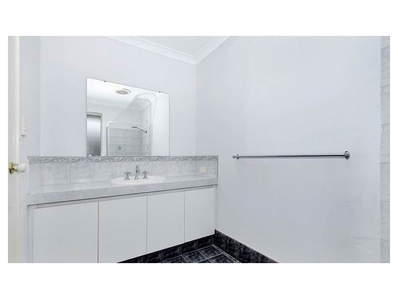 42 Halpin Circle, Ellenbrook WA 6069