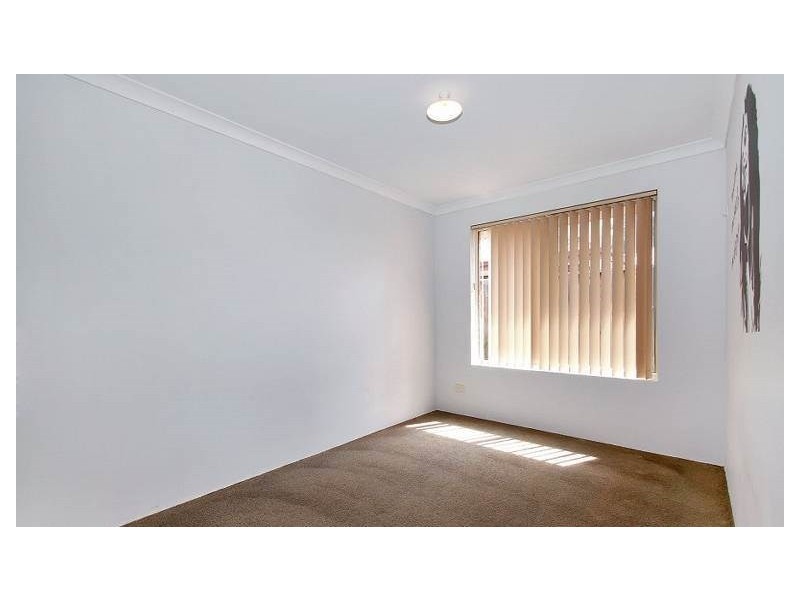 42 Halpin Circle, Ellenbrook WA 6069