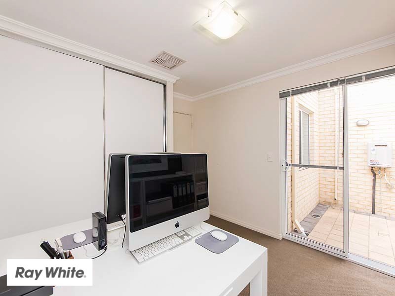 8 Albro Lane, Ellenbrook WA 6069