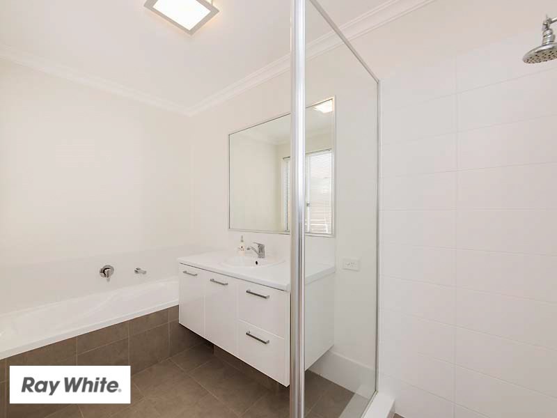 8 Albro Lane, Ellenbrook WA 6069