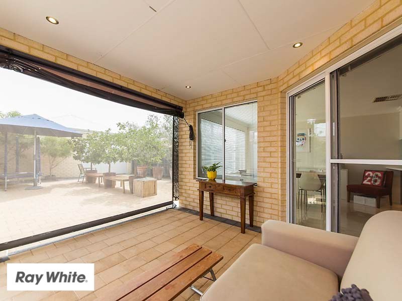 8 Albro Lane, Ellenbrook WA 6069