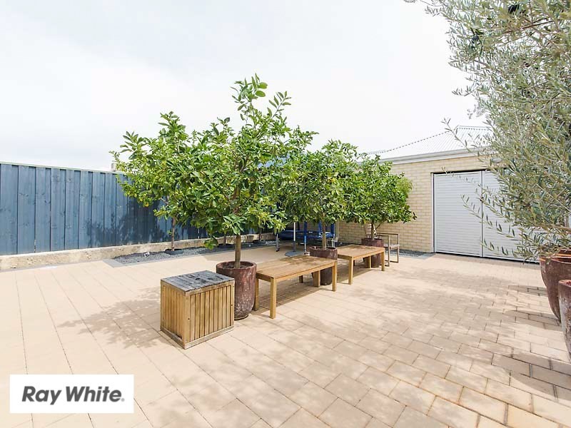 8 Albro Lane, Ellenbrook WA 6069