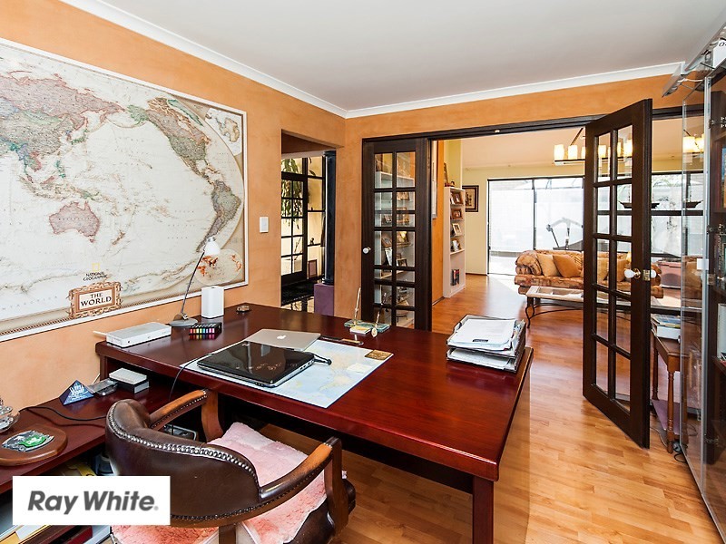 30 Santorini Turn, Ellenbrook WA 6069