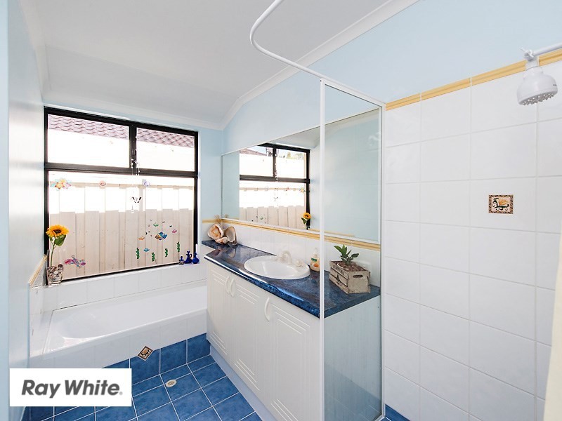 30 Santorini Turn, Ellenbrook WA 6069