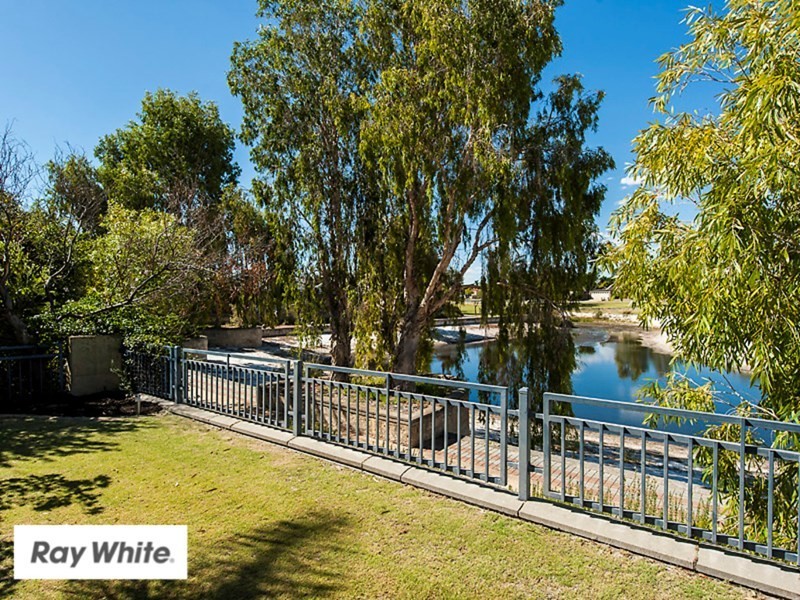 30 Santorini Turn, Ellenbrook WA 6069