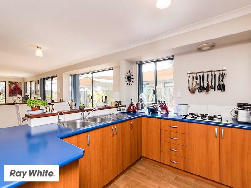 15 Rocklea Crescent, Ellenbrook WA 6069