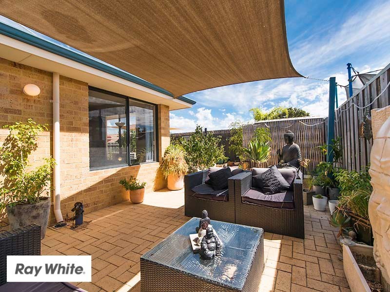 15 Rocklea Crescent, Ellenbrook WA 6069