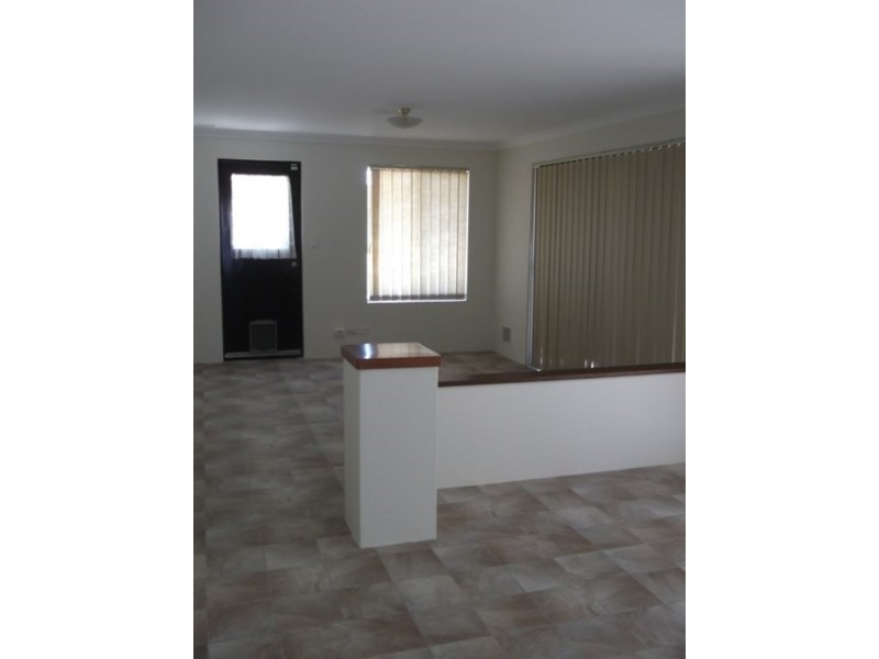 29 Centre Circle, Ellenbrook WA 6069