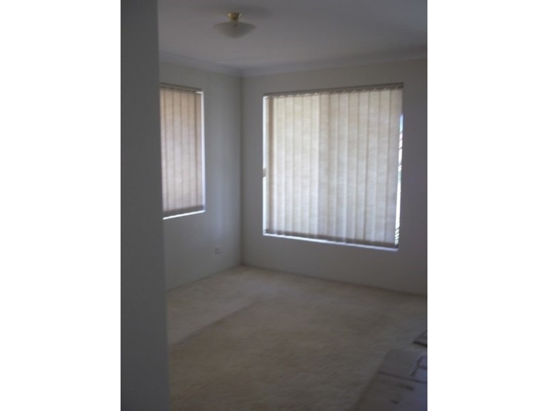 29 Centre Circle, Ellenbrook WA 6069