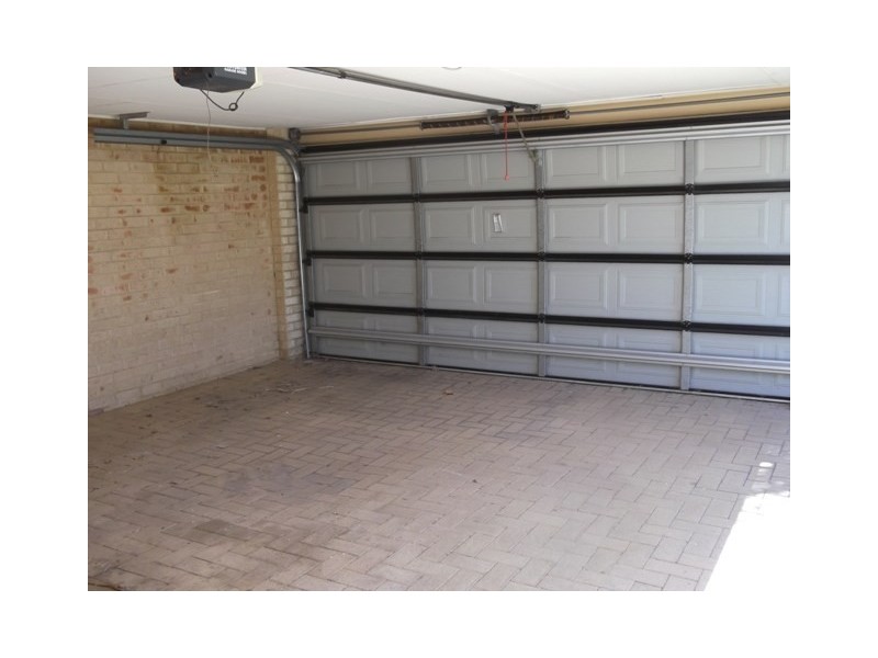 29 Centre Circle, Ellenbrook WA 6069