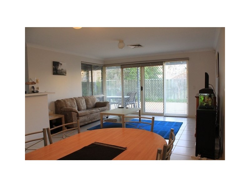 17 Ellen Brook Drive, The Vines WA 6069