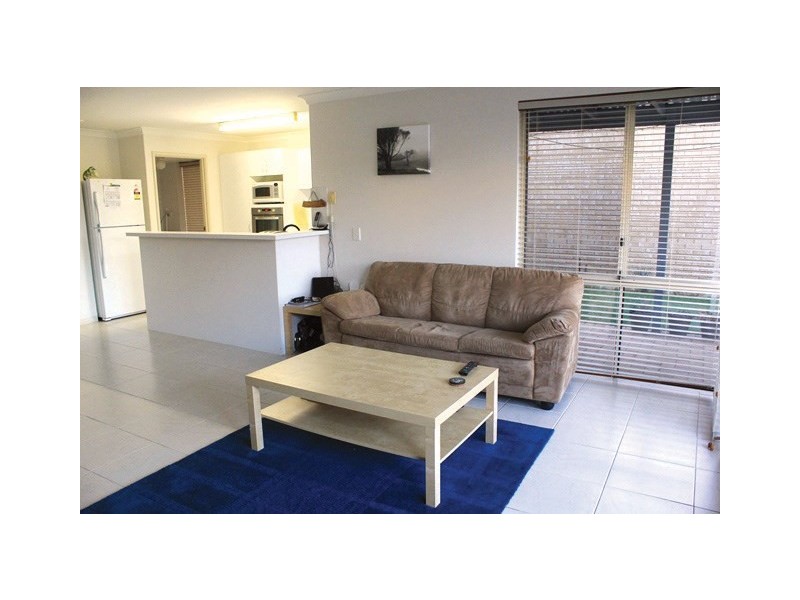 17 Ellen Brook Drive, The Vines WA 6069