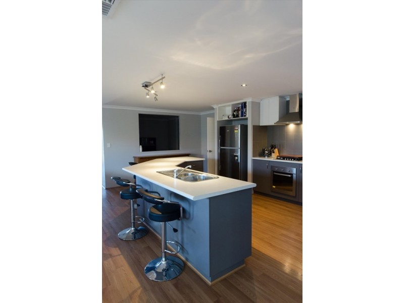 26 Brigalow Bend, Ellenbrook WA 6069