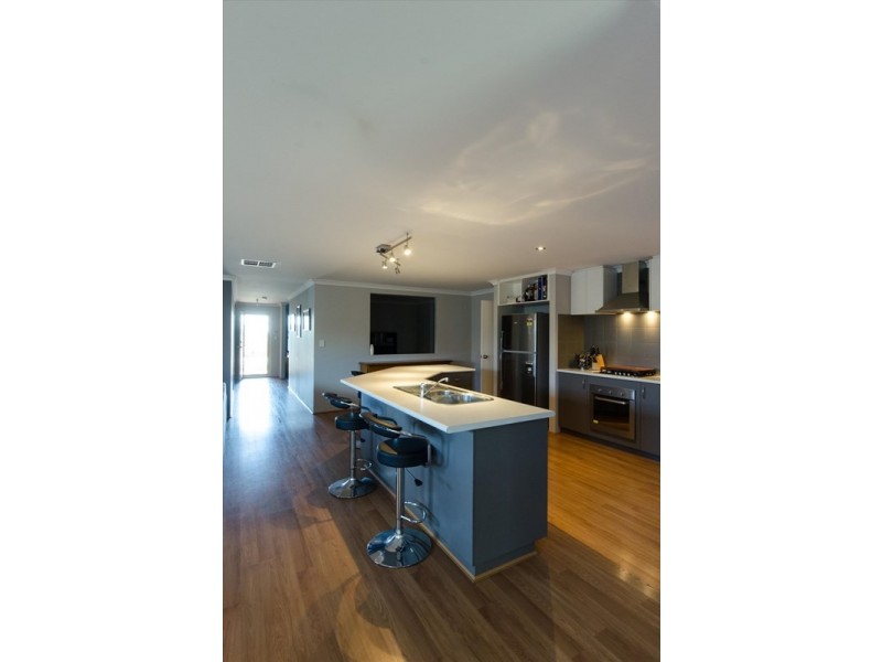 26 Brigalow Bend, Ellenbrook WA 6069