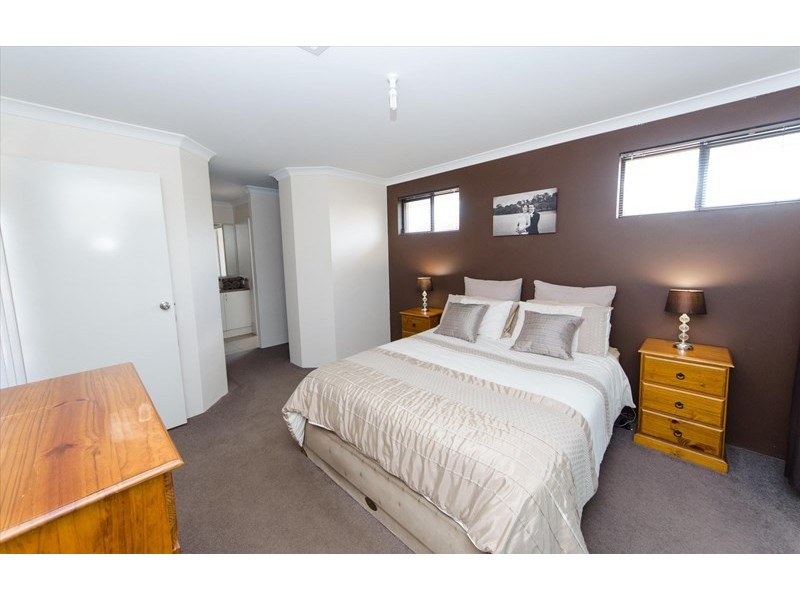 26 Brigalow Bend, Ellenbrook WA 6069