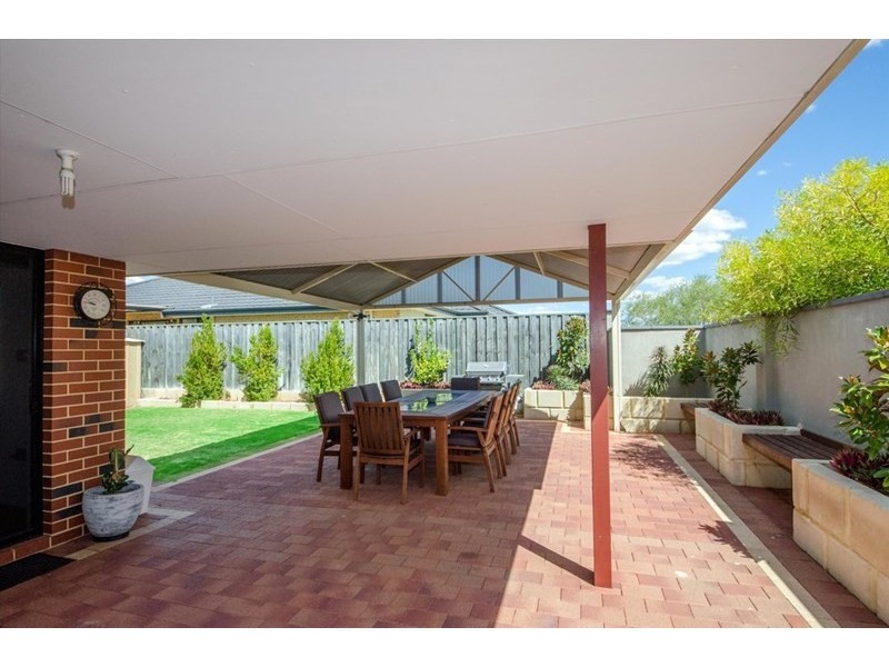 26 Brigalow Bend, Ellenbrook WA 6069