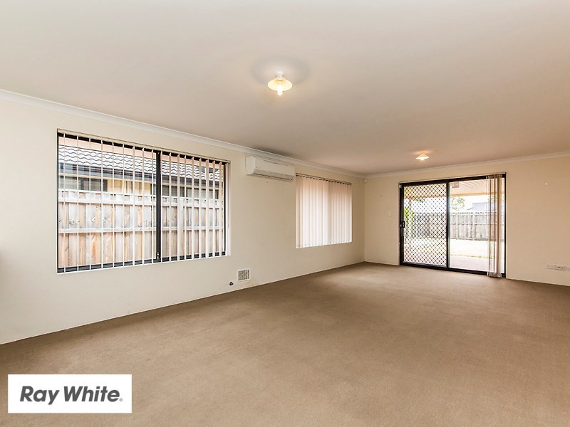 45 Parnham Avenue, Ellenbrook WA 6069