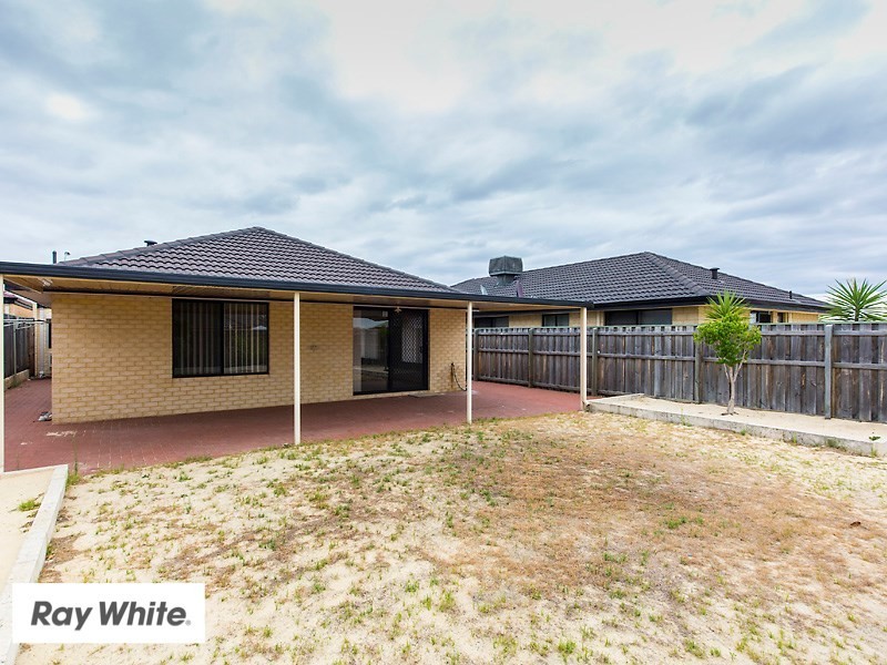 45 Parnham Avenue, Ellenbrook WA 6069
