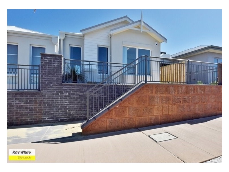 6 Finke Alley, Ellenbrook WA 6069