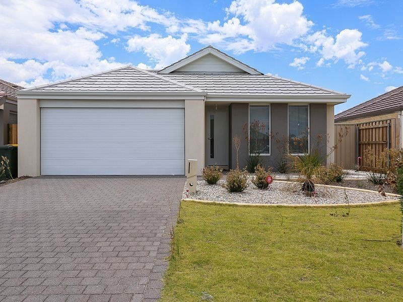 18 Warrego Outlook, Ellenbrook WA 6069