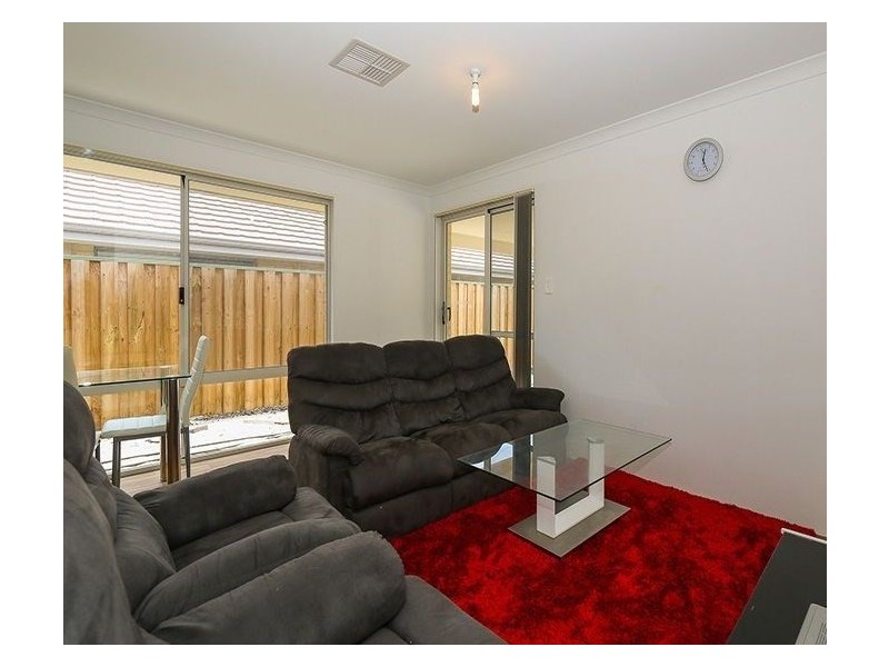 18 Warrego Outlook, Ellenbrook WA 6069