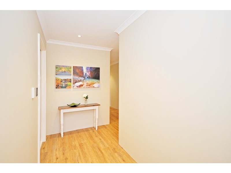 11 Mayroyd Drive, Ellenbrook WA 6069