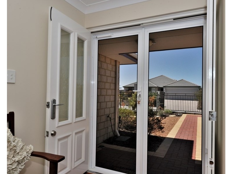 21 Mundego Turn, Ellenbrook WA 6069