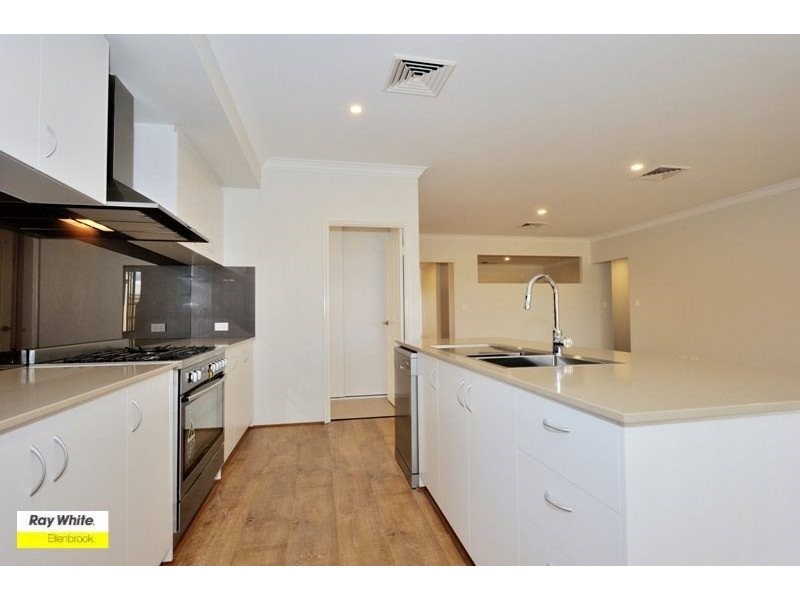 27 Hawthornden Avenue, Ellenbrook WA 6069