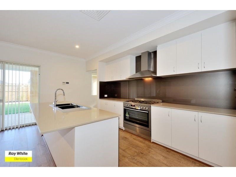 27 Hawthornden Avenue, Ellenbrook WA 6069