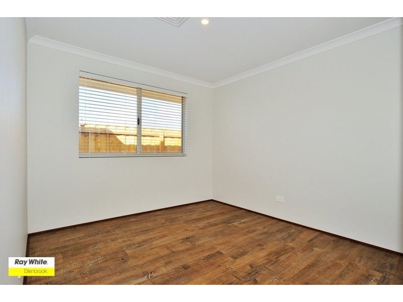 27 Hawthornden Avenue, Ellenbrook WA 6069