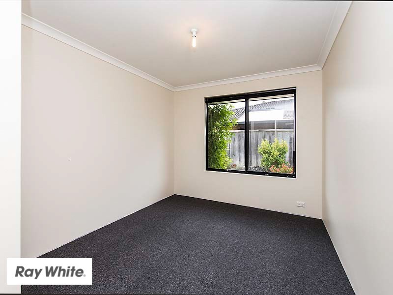 3 Vaucluse Crescent, Ellenbrook WA 6069