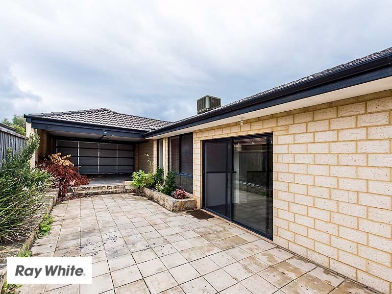 3 Vaucluse Crescent, Ellenbrook WA 6069