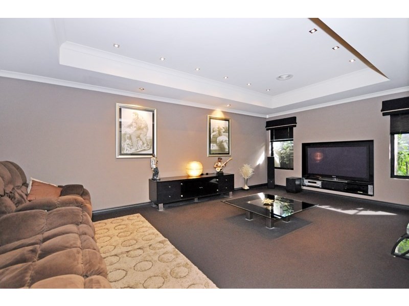 9 Edingley Street, Aveley WA 6069