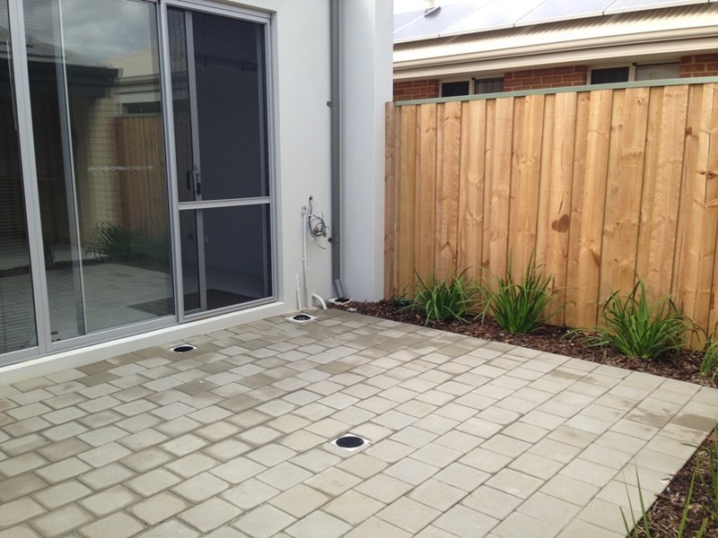 39 Grassdale Parkway, Ellenbrook WA 6069