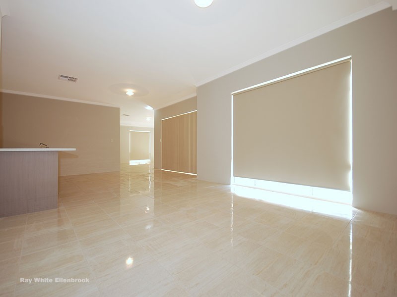 29 Boxgrove Loop, Ellenbrook WA 6069